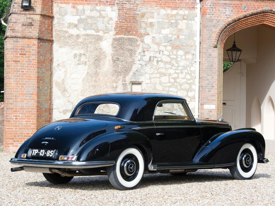 Mercedes-Benz 300 S Coupe 1951 года  (фото 3 из 26)